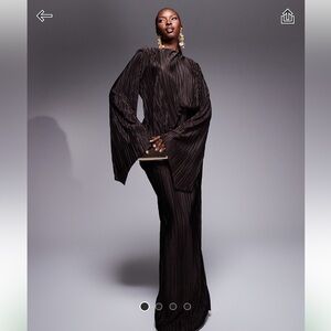 ASOS DESIGN long sleeve plisse maxi dress with cape sleeves in chocolate